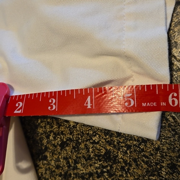 Lauren Ralph Lauren Khaki Chino Shorts Midrise Women size 6P - Picture 14 of 14